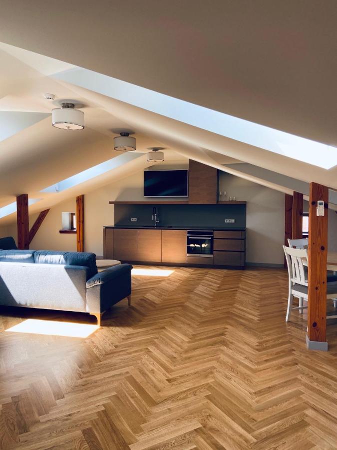 Roze Republikas Apartments لييبايا المظهر الخارجي الصورة
