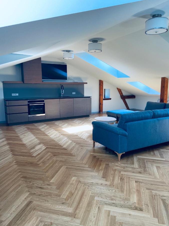 Roze Republikas Apartments لييبايا المظهر الخارجي الصورة