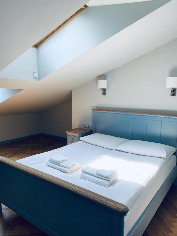 Roze Republikas Apartments لييبايا المظهر الخارجي الصورة